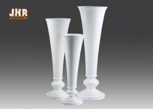China Three Size Glossy White Fiberglass Pot Planters Flower Planters Floor Vases factory