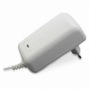 China 20W External AC DC Switching Power Supply 12v High Efficiency US CCC UL factory