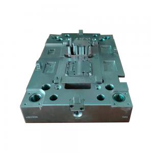 China ISO9001 RoHS SGS Multi Cavity Mold  Injection Moulding Gate Types factory