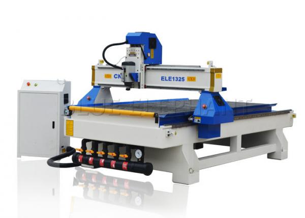 China 380V Cnc Wood Engraving Machine With Roller 4.5kw HSD Air Cooling Spindle factory