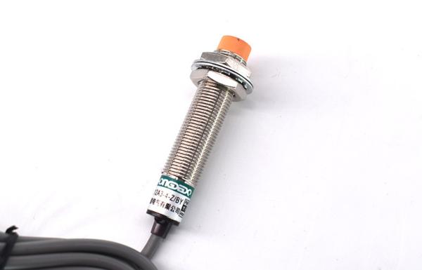 China High Durability Inductive Sensor M12 Polyfunctional IP67 Protection Structure factory