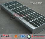 HT4 Steel Grating Stair Tread with Nosing Plate