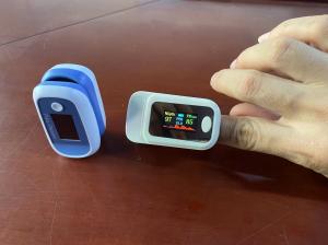 China OLED Finger Pulse Oximeter Blood Oxygen Saturation Spo2 Monitor For Clinic Home, blood oxygen monitor factory
