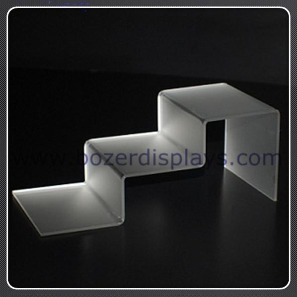 China 3 Step Frosted White Acrylic Shoe Display factory