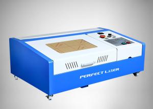 China 50W Desktop Laser Engraver CO2 Laser Engraving Machine 500mm/s For Stamp Rubber factory