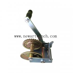 China 3.1:1 Small Hand Winch Without Cable or Strap  For Sale factory