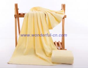 China Luxury Jacquard 400GSM cotton terry personalized bath towel on sale