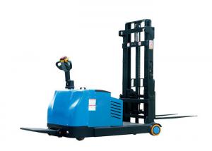 China 3m Container Pallet Stacker Truck 2 Ton With Magnet Suction Battery Cover on sale