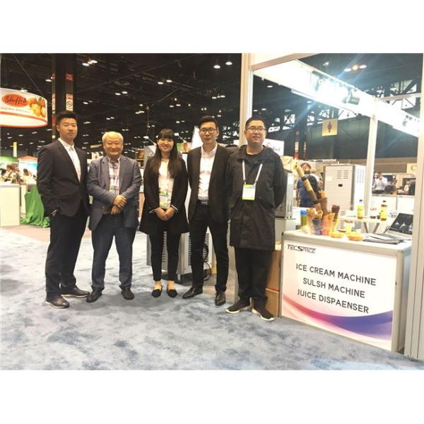 Commercial Soft Serve Ice Cream And Yogurt Maker With Air Pump Twin Twist Flavor