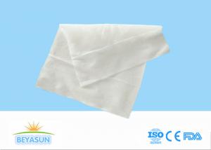 China Non - Woven Spunlace Disposable Wet Wipes Eco Friendly In White Color factory