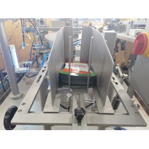 China 2000kg Electric Heating Tomato Processing Line PLC Control System 1 Year Warranty factory