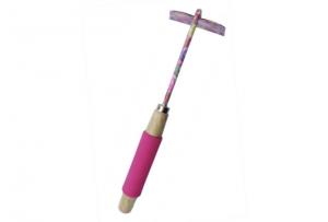 China Floral garden tools wood handle Iron printing garden hoe tool good digging tools flowers on sale