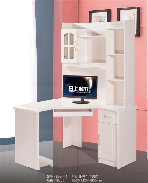 China Multipurpose MDF Computer Desk Practical Exquisite  Beautiful Appearance factory