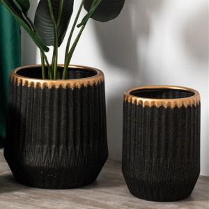 China Customized logo decoration garden succulent plant pots luxury black gold ceramic planter flower pot on sale