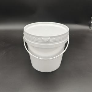 China PP HDPE Recyclable Food Grade Plastic Buckets 1L-5L Capacity Acid And Alkali Resistance factory
