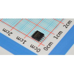 W25Q32JVSSIQ 32Mb SPI Flash 104MHz Clock 100K Erase Cycles SOIC-8 2.7-3.6V -40°C to +85°C