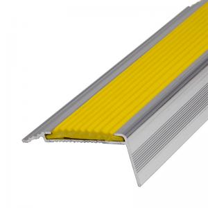 China Stair Nose Anti-slip Plastic Stair Treads Trim for Non-Slip Stair Edge Protection factory