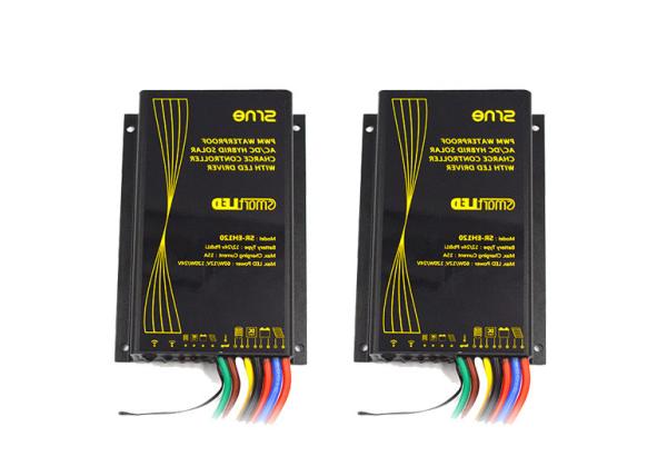China Multi Function 60a Mppt Solar Charge Controller IP68 Waterproof Degree factory