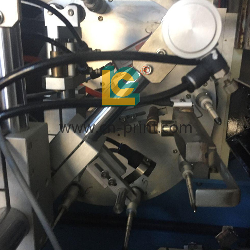 One color automatic UV screen printer with photoelectronic sensors