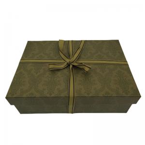 China Dark Green Luxury Gift Box Packaging Gift Paper Box E Commerce With Tie factory