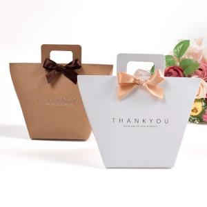 China Custom Logo White Kraft Present Paper Bags 9.5*9*12cm French Gift Bag With Ribbon factory