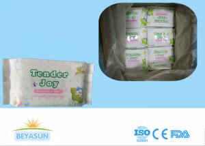 China Water Based Adult Baby Wipes For Sensitive Skin / Disposable Wet Tissue Wipes on sale