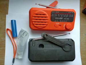 China Outdoor Emergency Solar Hand Crank Radio ABS LED Support 2800MAh Battery on sale