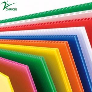 China Waterproof Pp Corrugated Board 2400x1200 Corrugated Plastic Roofing Sheets factory