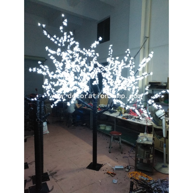 led trees outdoor