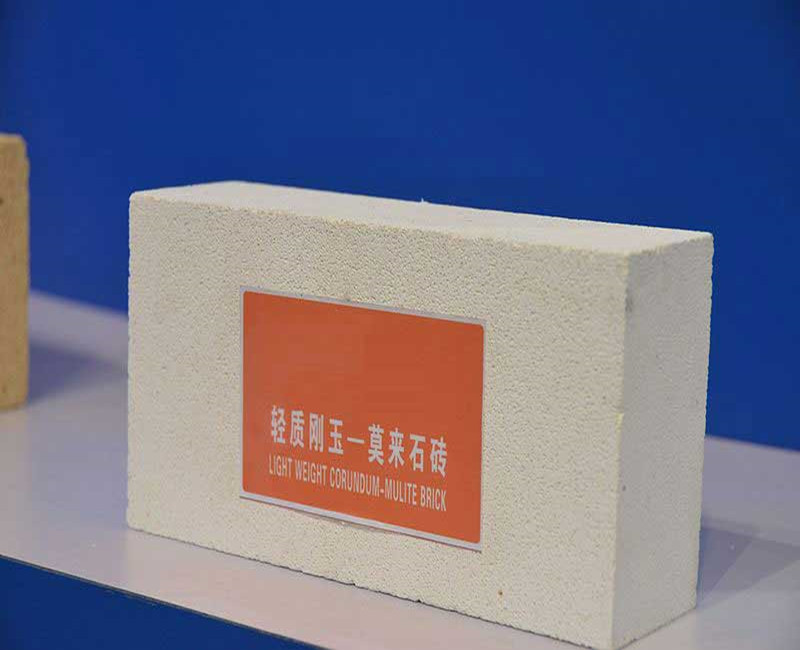 The Customized size Refractory Material Insulating Fire Bricks Blocks for Glass Smelting Furnace