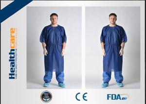China Waterproof Short Sleeve Disposable Patient Gown PP / SMS / SMMS / SMMMS Material factory