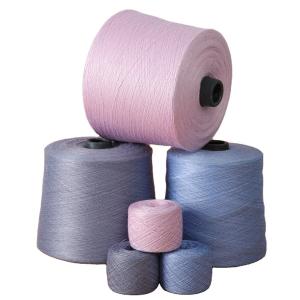 China Recyclable Lightweight Spun Wool Yarn , Moistureproof Dyed Polyester Spun Yarn on sale