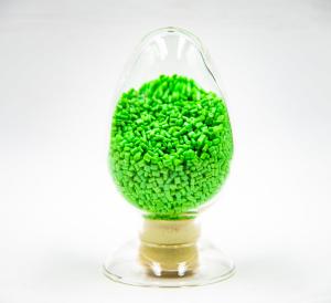 China Bottle Making Recycled PET Resin Green GRS Certified RPET Chips For Fiber on sale