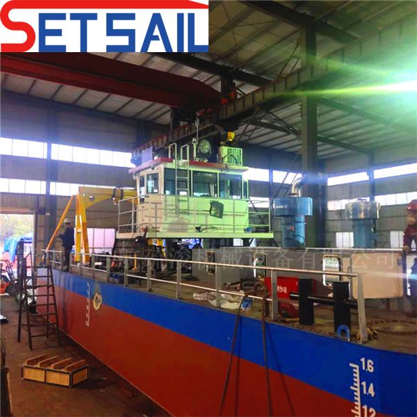 Full Automatic Hydraulic Trailing Hopper Suction Dredger with Diesel Engine Customization