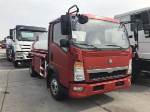 China Red Color 85kw Fuel Oil Truck 5m3 Capacity With Pump And Gun CCC factory