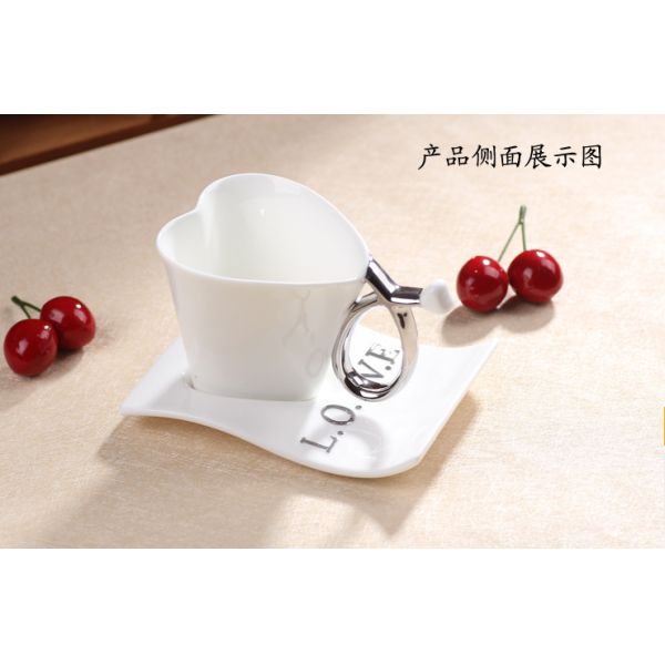 cute ceramic coffee mug with plate