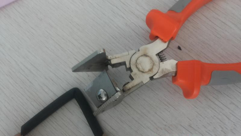 PVC Window Rubber Seal Cutter