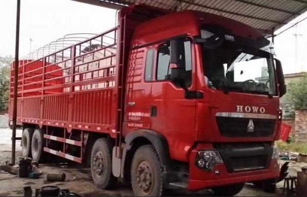 China Warehouse Type Cargo Stake Truck SINOTRUK HOWO 8X4 LHD Euro2 336HP factory
