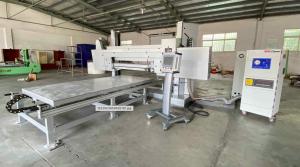 China EVA Pu Foam Cutting Machine Automatic Flat Cutting Machine TDBW-1300 factory