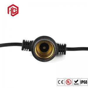 China Waterproof Vintage IP66 E27 Screw Lamp Holder Thread Type Bulb Holder factory