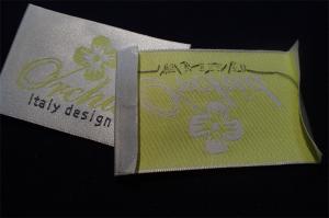 China High Density Cotton Woven Clothing Labels Customized For Clothes factory