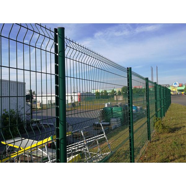 V Fold 3D Panel Triangle Bend Rigid Iron Wire Mesh Fence For Garden Fencing 5MM Wire Diameter PE Coated Surface