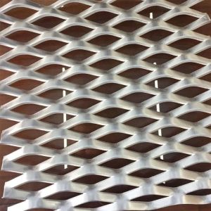 China Air Filters Small Hole Expanded Metal Mesh For Skylight Guards factory