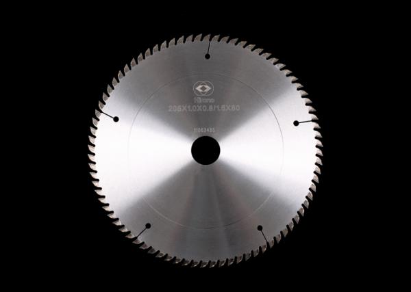 China SKS Japan Steel Ultra Thin Kerf Saw Blades cooling Convex Plate 205 x 0.8 x 80P factory
