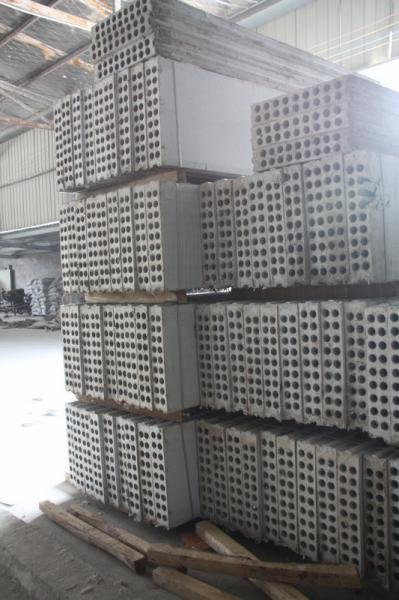 China Customized AAC lightweight Block Wall Panels , Sound Insulation Prefab Wall Panels factory