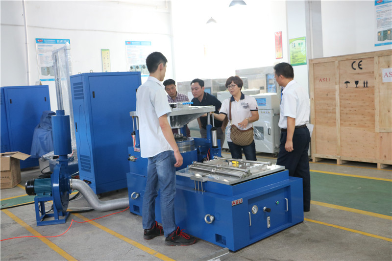 Electrodynamic High Frequency Vibration table for simulation lab equipment