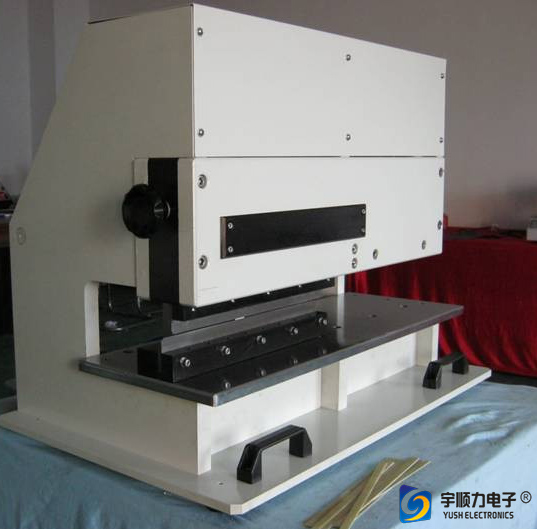 Professional YSVC-3 CE Certified High Precision Multilayer V-Cut PCB Separator for SMT Assembly Line