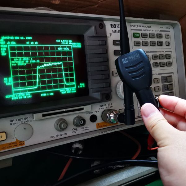 Anti positioning tracker U disk type direct plug USB interface 5V power supply anti GPS Beidou Positioning jammer