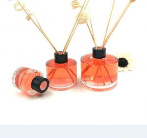 China Round 100ML Glass Diffuser Bottles , Fragrance Diffuser Bottles With Reed Sticks on sale