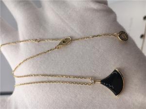 China Black Pendant Necklace 18K Yellow Gold , Black Gemstone Necklace With Onyx Pendant on sale